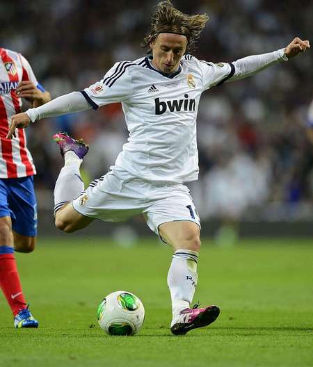 独行侠外线火力全开 东契奇表现抢眼