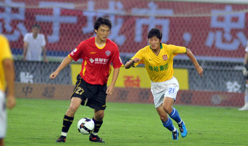 3-0！3-3！疯狂一夜，大巴黎登顶，法兰克福绝平