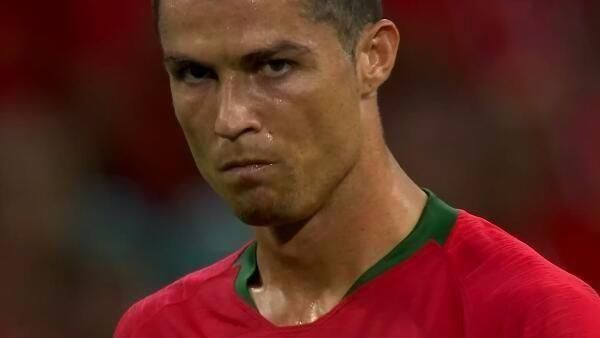 JDG赛后群访 教练：要在BP上下更多的功夫 继续改进游戏内的部分