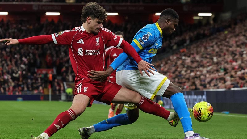 五子棋经典攻防转换案例复盘