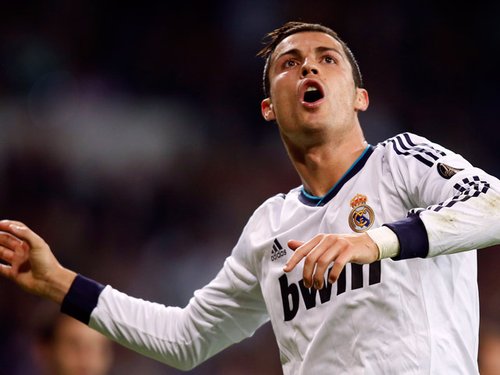 41岁带伤老詹赛季首打背靠背砍31+9+10！詹姆斯如此拼命是否进入退役倒计时？